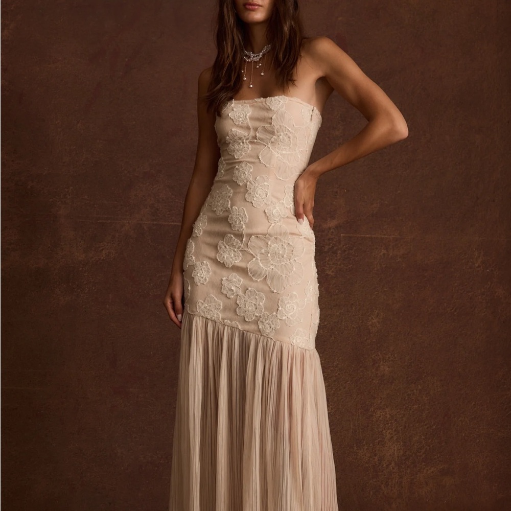 12th Tribe Strapless Beige Floral Dress